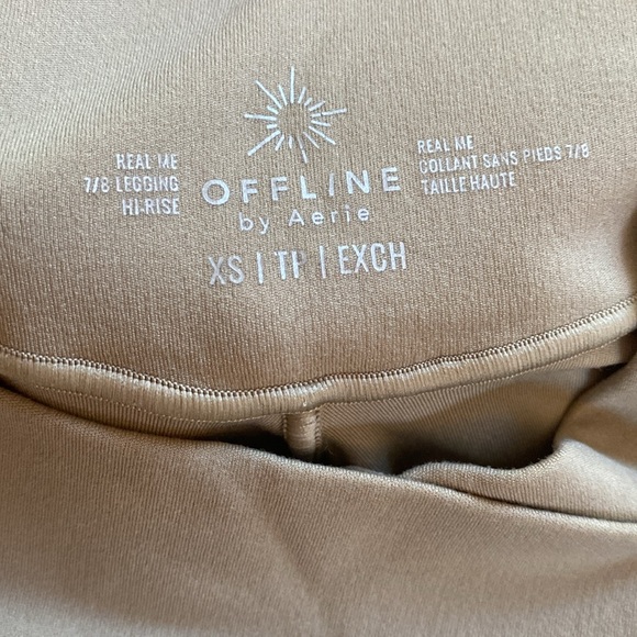 aerie offline legging, color olive/tan, size XS but will fit a small - Picture 3 of 3